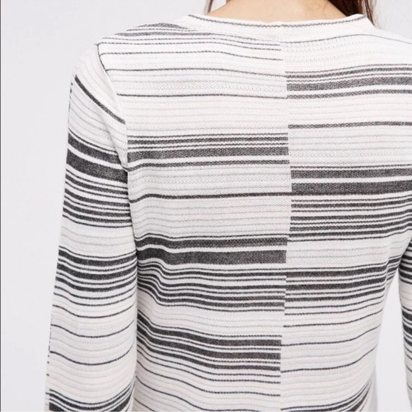 Free People Rave On White and Gray Striped Long Sleeve Knit Dress Size Medium - Picture 4 of 12